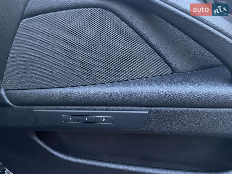 Седан BMW 5 Series 2015 в Тернополе