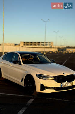 Седан BMW 5 Series 2021 в Львове