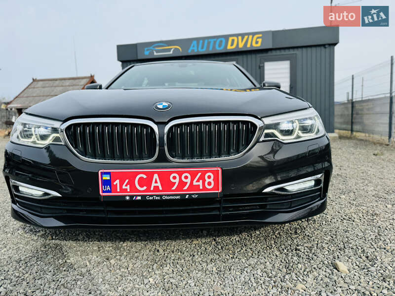 Седан BMW 5 Series 2018 в Іршаві