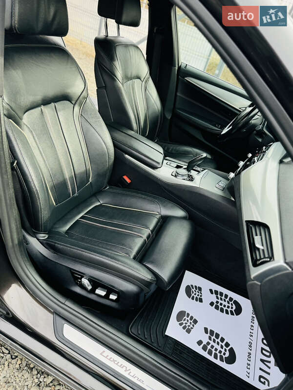 Седан BMW 5 Series 2018 в Іршаві