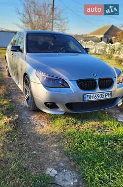 Седан BMW 5 Series 2005 в Измаиле