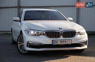 Седан BMW 5 Series 2018 в Дубно