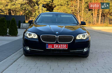 Седан BMW 5 Series 2013 в 