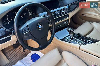 Седан BMW 5 Series 2013 в 