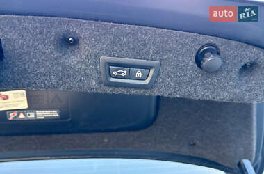 Седан BMW 5 Series 2013 в 