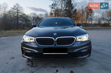 Седан BMW 5 Series 2017 в 