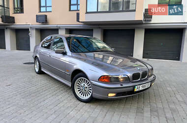 Седан BMW 5 Series 1998 в Днепре