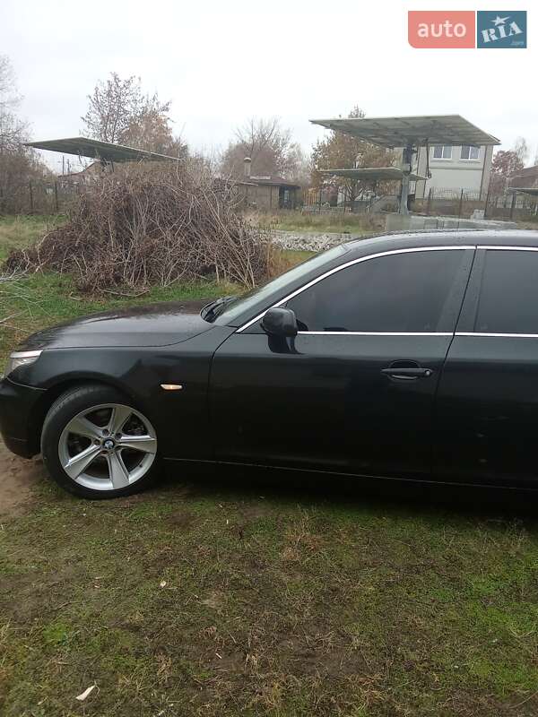 Седан BMW 5 Series 2007 в Софіївській Борщагівці