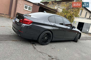 Седан BMW 5 Series 2012 в Днепре