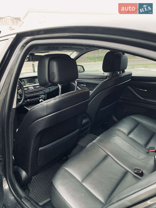 Седан BMW 5 Series 2012 в Рівному фото 11 Седан BMW 5 Series 2012 в Рівному