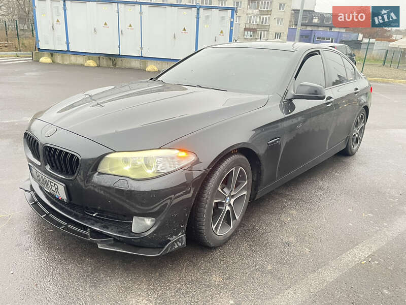 Седан BMW 5 Series 2010 в Дрогобичі