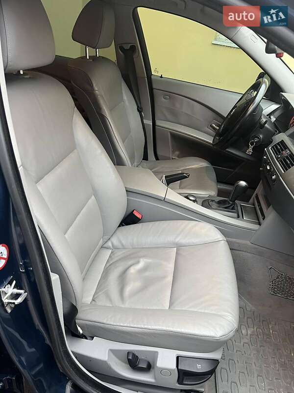 Седан BMW 5 Series 2004 в Дніпрі