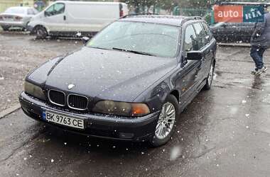 Универсал BMW 5 Series 2000 в Ровно