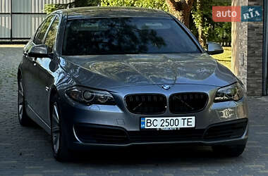 Седан BMW 5 Series 2013 в Львові