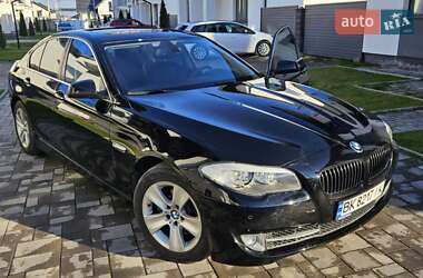 Седан BMW 5 Series 2012 в Рівному