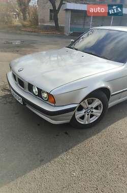 Седан BMW 5 Series 1990 в Доброполье