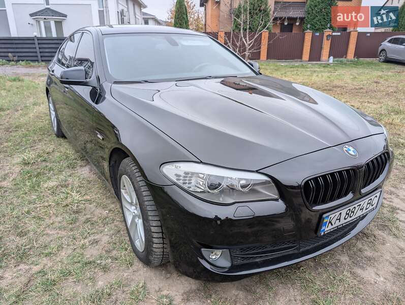 BMW 5 Series 2011
