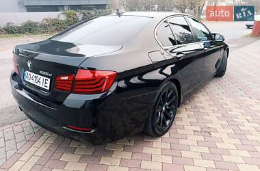 Седан BMW 5 Series 2015 в Ужгороді