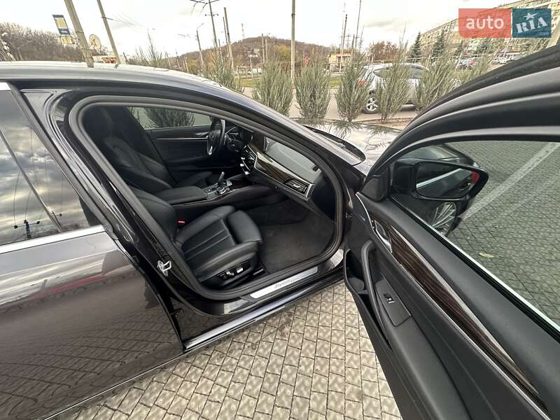 Седан BMW 5 Series 2019 в Полтаві