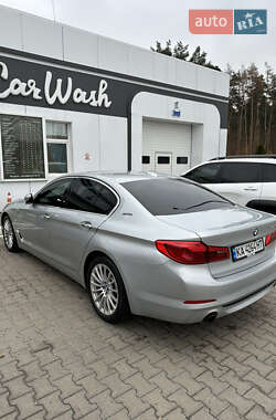 Седан BMW 5 Series 2017 в 
