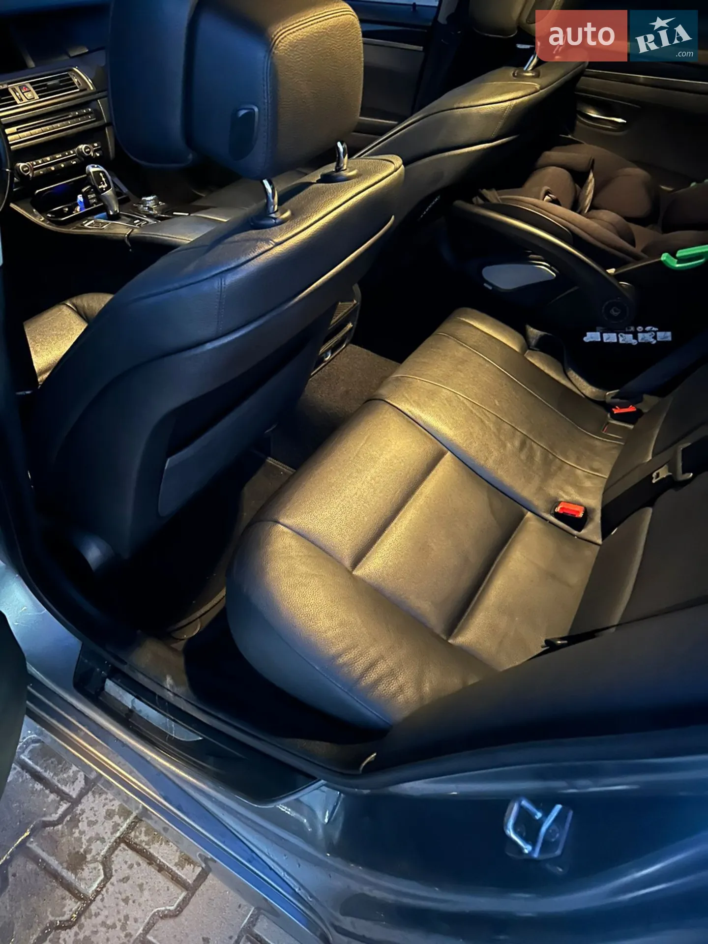 2011 BMW 5er - мініатюра 9