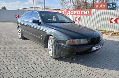 Седан BMW 5 Series 2002 в Кременце