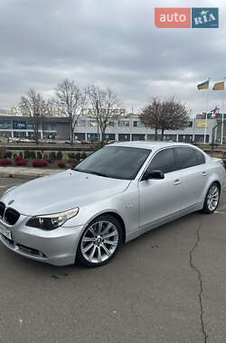 Седан BMW 5 Series 2004 в Кривом Роге