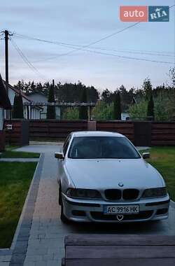 Седан BMW 5 Series 1997 в Турийске