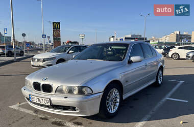 Седан BMW 5 Series 2002 в Киеве