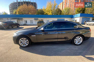 Седан BMW 5 Series 2015 в Киеве