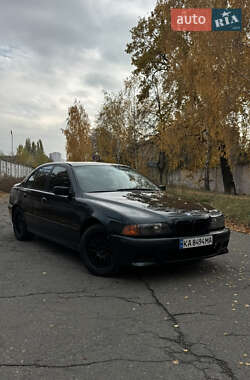 Седан BMW 5 Series 1997 в Киеве