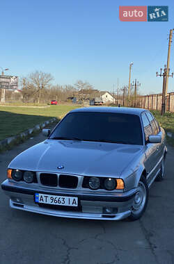 Седан BMW 5 Series 1991 в Калуше