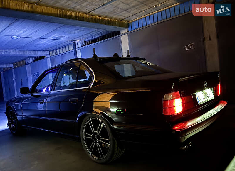 Седан BMW 5 Series 1989 в Києві фото 20 Седан BMW 5 Series 1989 в Києві
