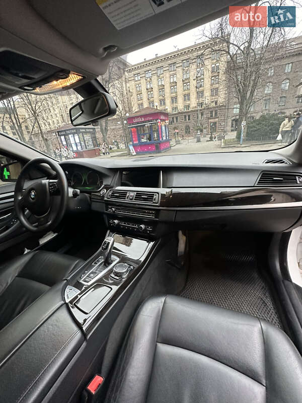Седан BMW 5 Series 2015 в Львові фото 12 Седан BMW 5 Series 2015 в Львові