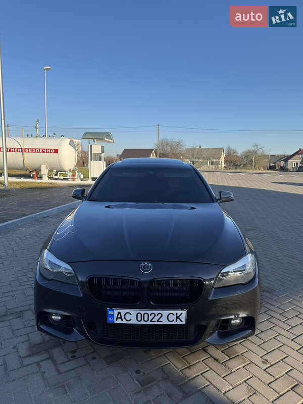 Седан BMW 5 Series 2012 в Любомлі