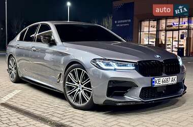 Седан BMW 5 Series 2017 в Дніпрі