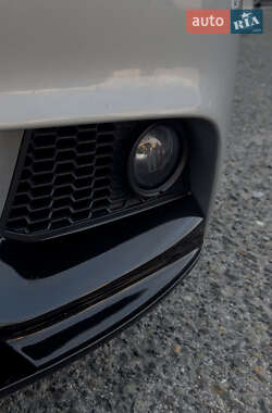 Седан BMW 5 Series 2011 в 