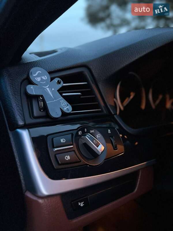 Універсал BMW 5 Series 2013 в Рівному фото 34 Універсал BMW 5 Series 2013 в Рівному