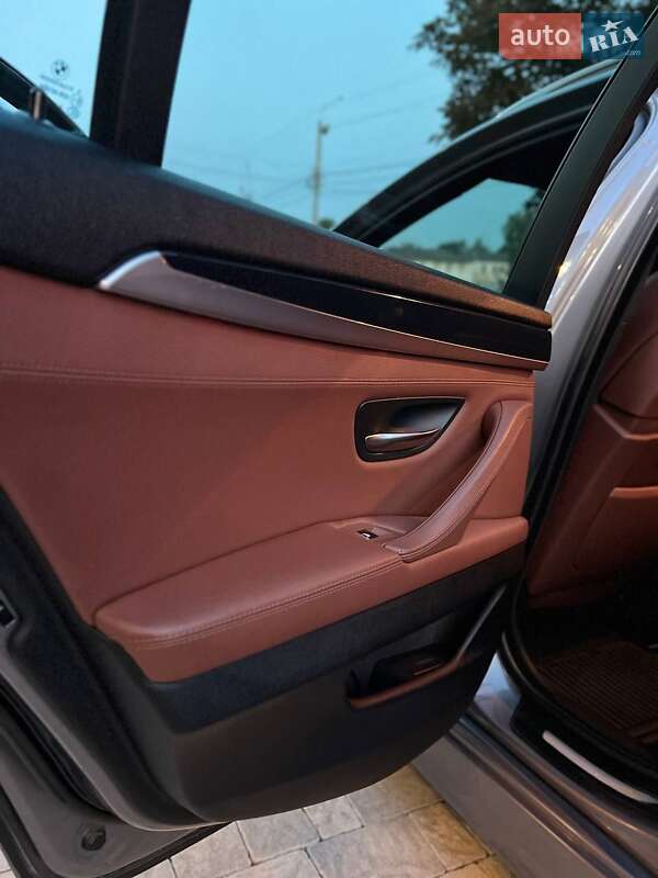Універсал BMW 5 Series 2013 в Рівному фото 47 Універсал BMW 5 Series 2013 в Рівному