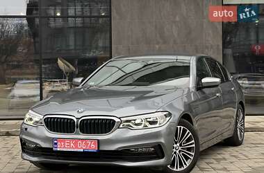 Седан BMW 5 Series 2018 в Ужгороде