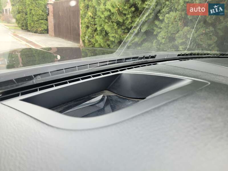 Универсал BMW 5 Series 2015 в Хмельницком