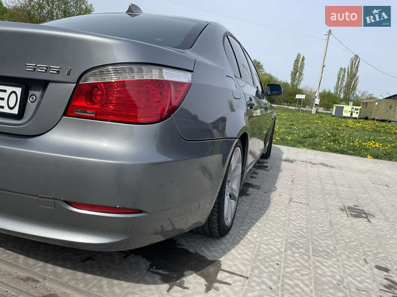 Седан BMW 5 Series 2008 в Чорткові