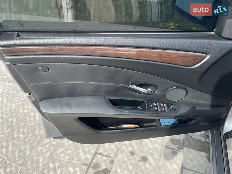 Седан BMW 5 Series 2008 в Чорткові