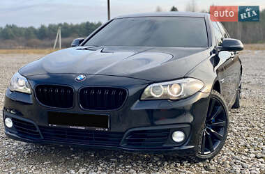 Седан BMW 5 Series 2015 в Новояворовске