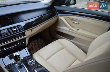 Седан BMW 5 Series 2011 в Львове