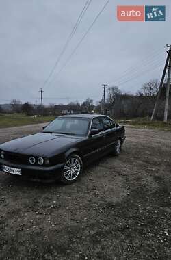 Седан BMW 5 Series 1988 в Бережанах