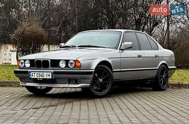 Седан BMW 5 Series 1988 в Івано-Франківську