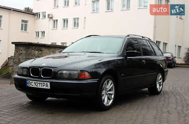 Универсал BMW 5 Series 1998 в Кременце