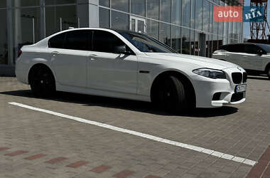 Седан BMW 5 Series 2013 в Чернігові