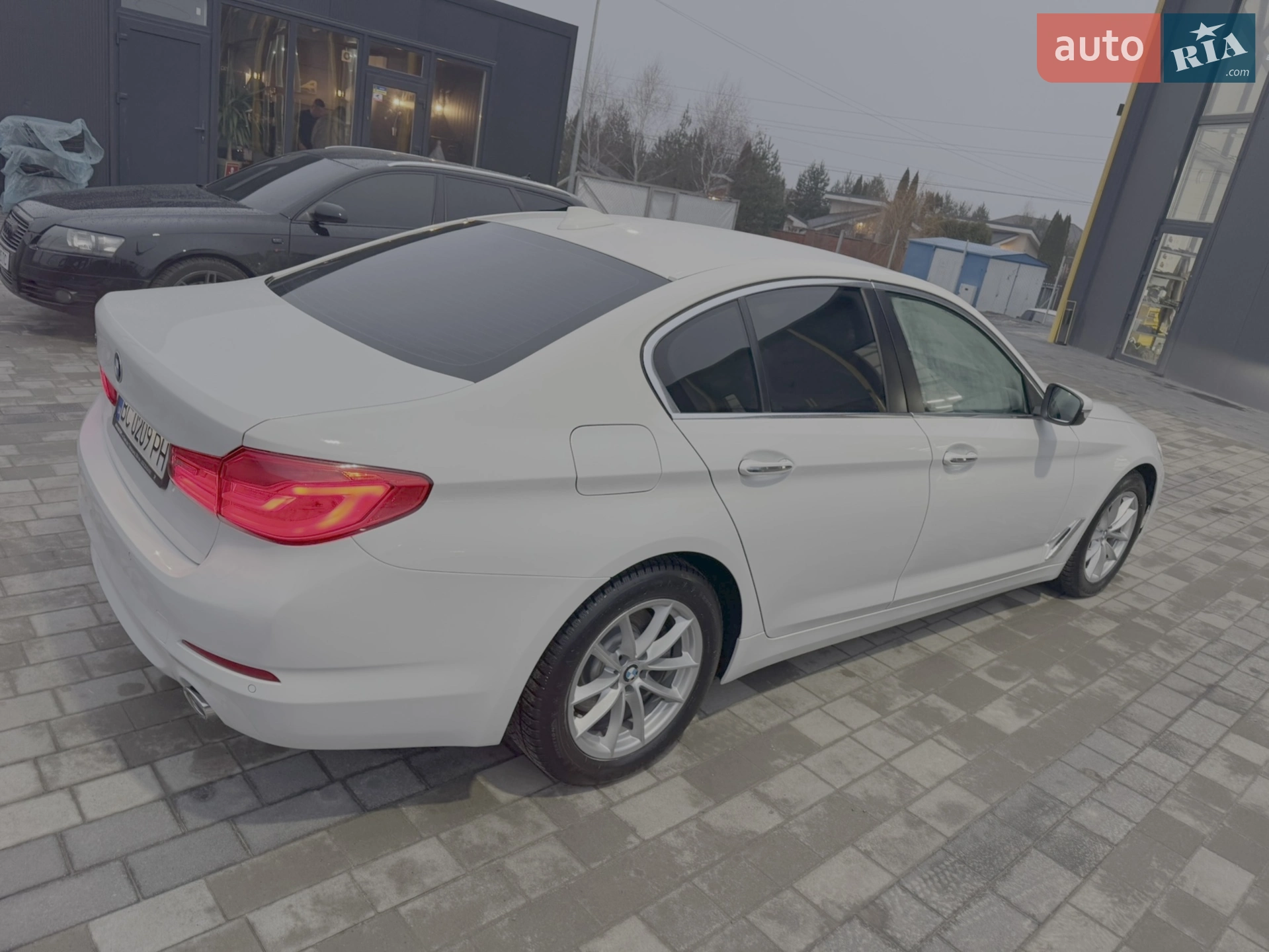 2017 BMW 5er - мініатюра 10